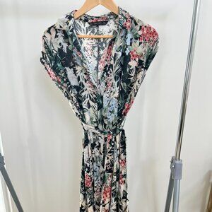 Zara Floral Dress with Pockets- Size Medium